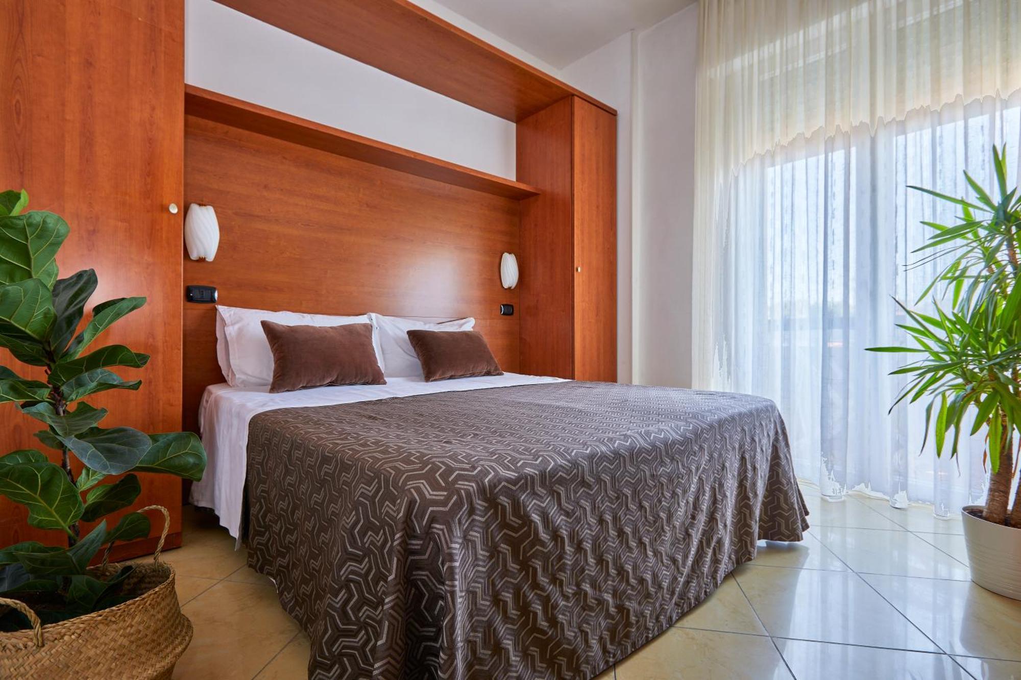 Residence Fellini Rimini Exterior foto